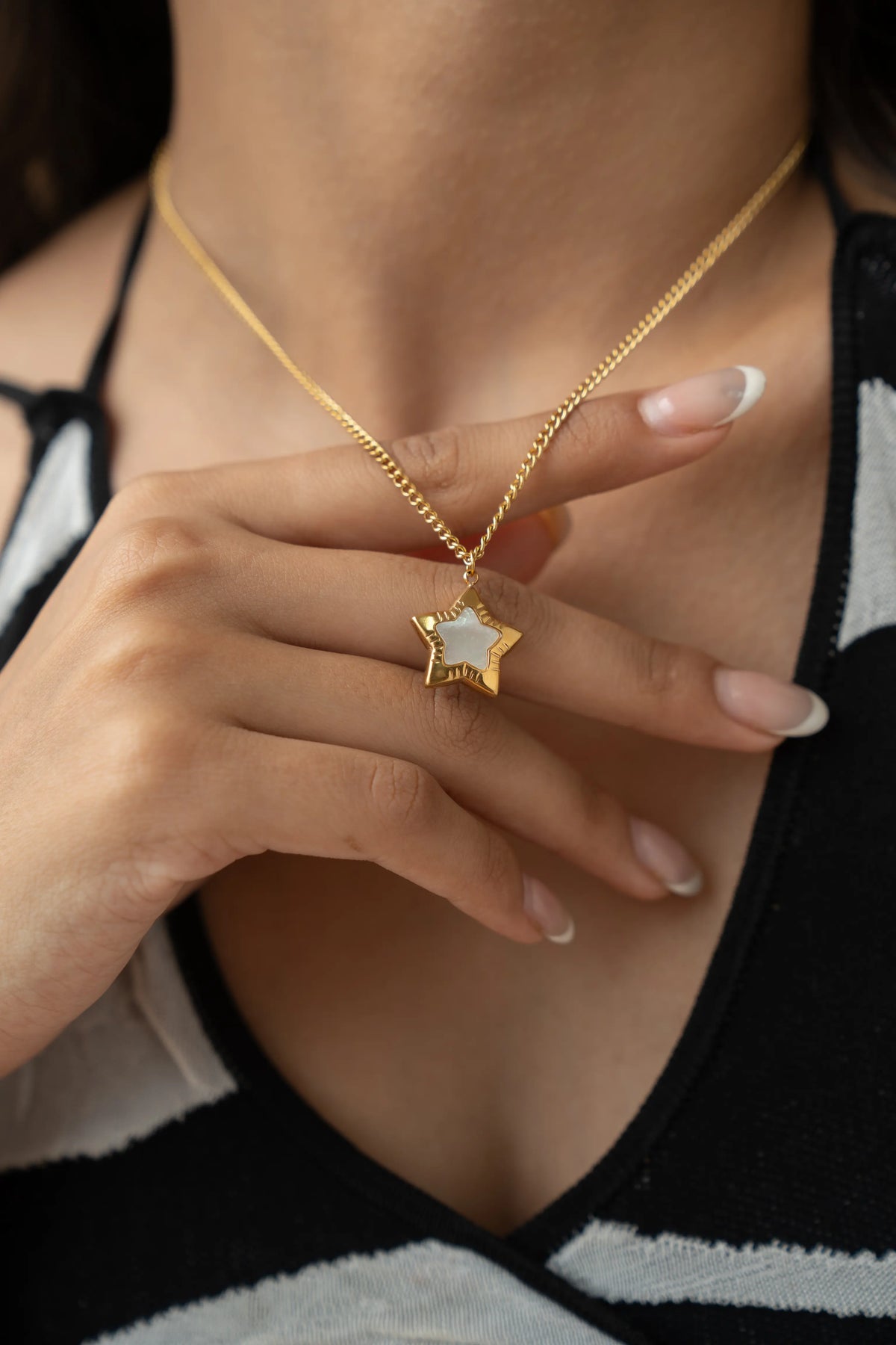 Mother of Pearl Star Necklace