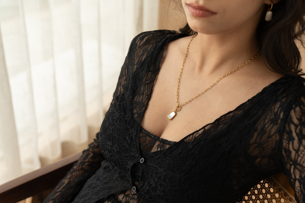 Gold Toggle Necklace