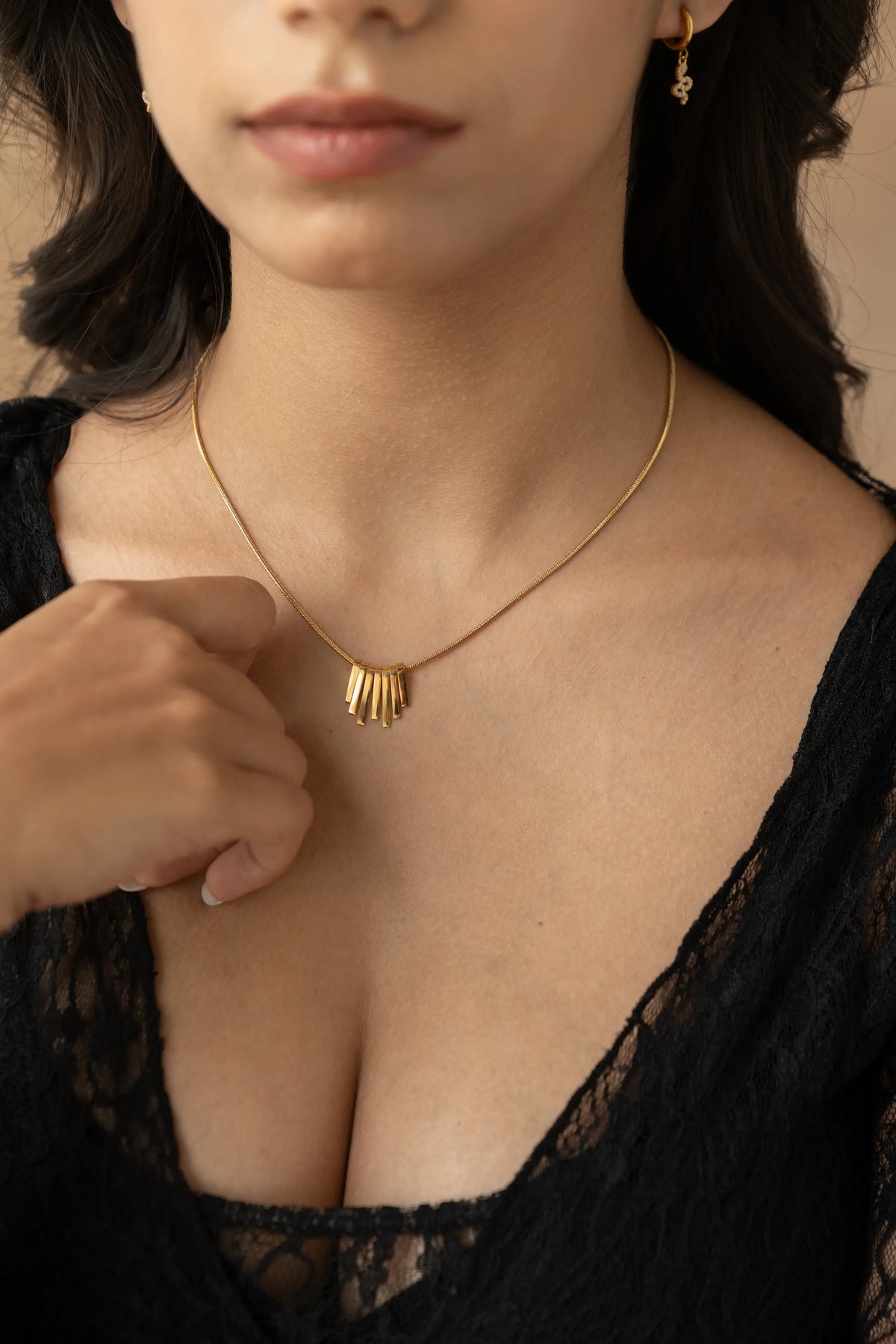 Bar Fringe Necklace