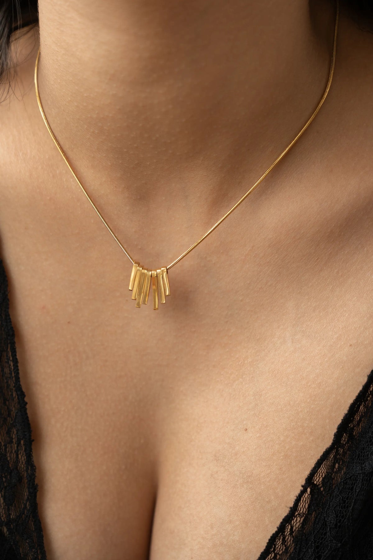 Bar Fringe Necklace